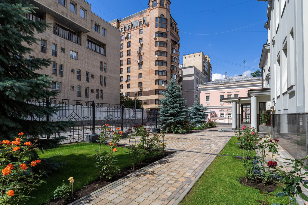 Роскошная квартира на Малой Полянке