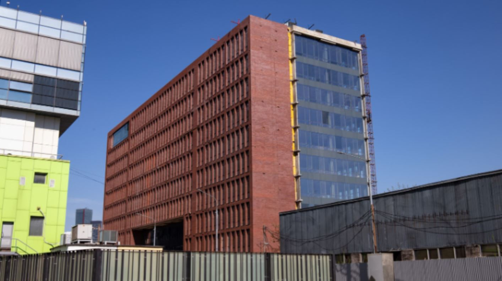 Продажа офисов в бизнес центре