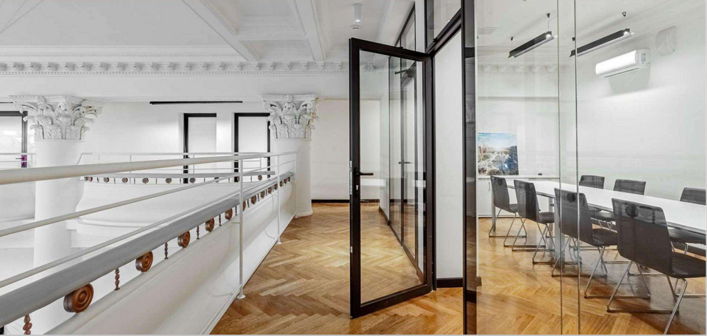 Историческое здание на Новорязанской