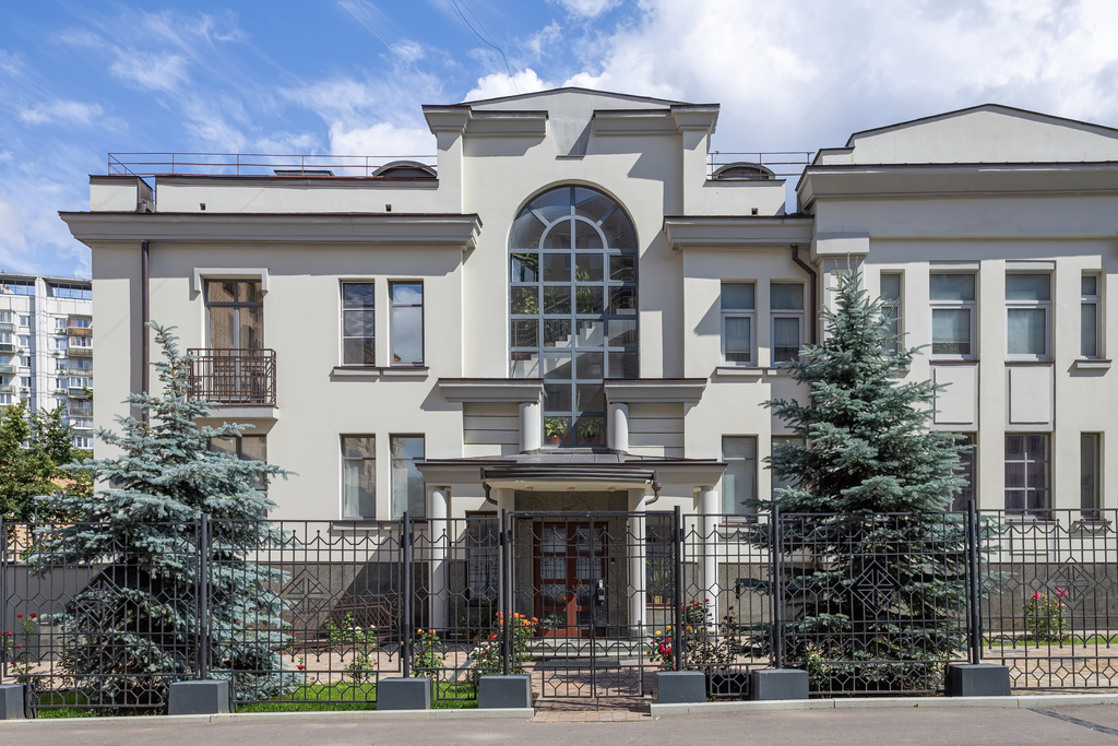 Роскошная квартира на Малой Полянке