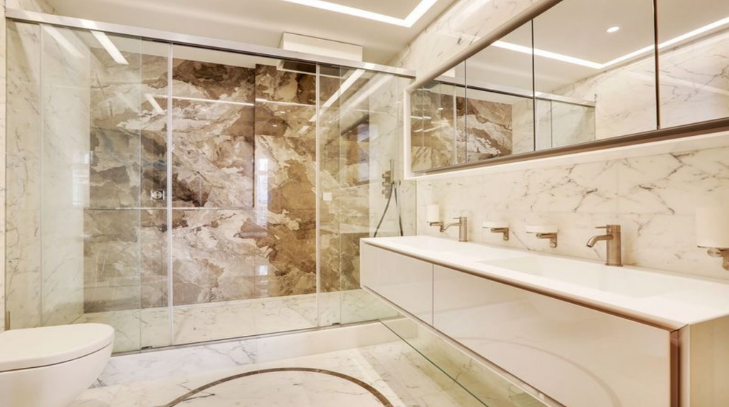 Дизайнерские апартаменты с видом на Эйфелеву башню